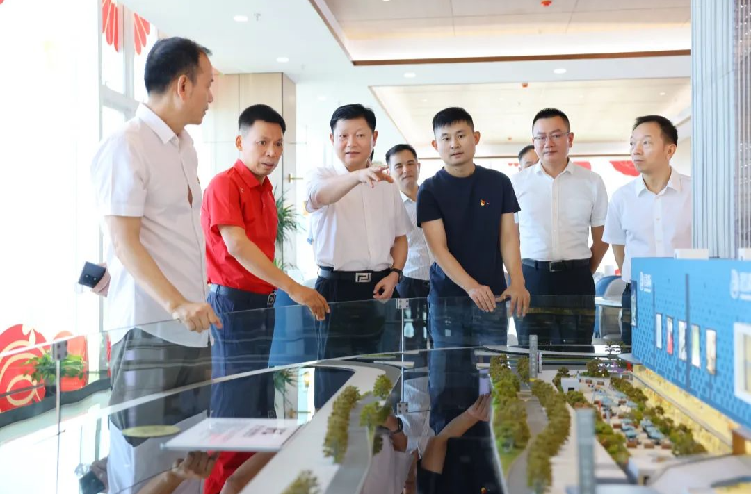 付旭明專題調(diào)研新興領(lǐng)域“兩個(gè)覆蓋”集中攻堅(jiān)工作
